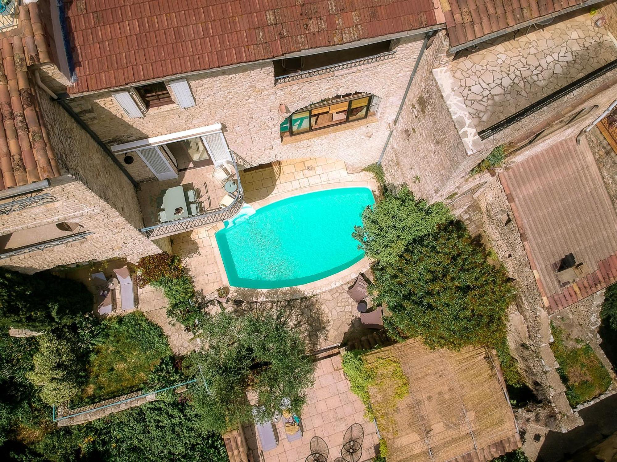 L'Ostal Bestort Vezenobres Exterior foto